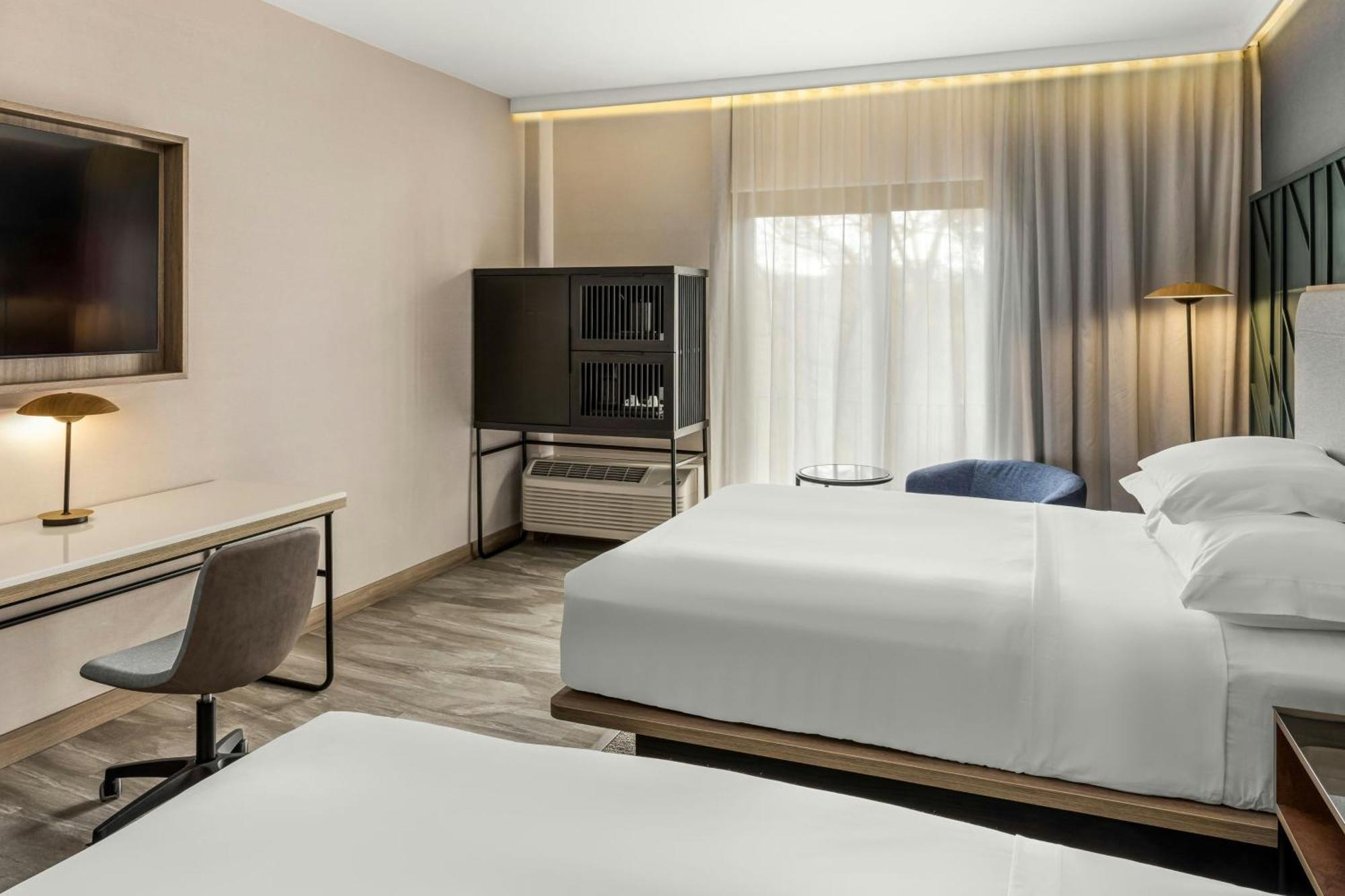 Courtyard By Marriott 4*