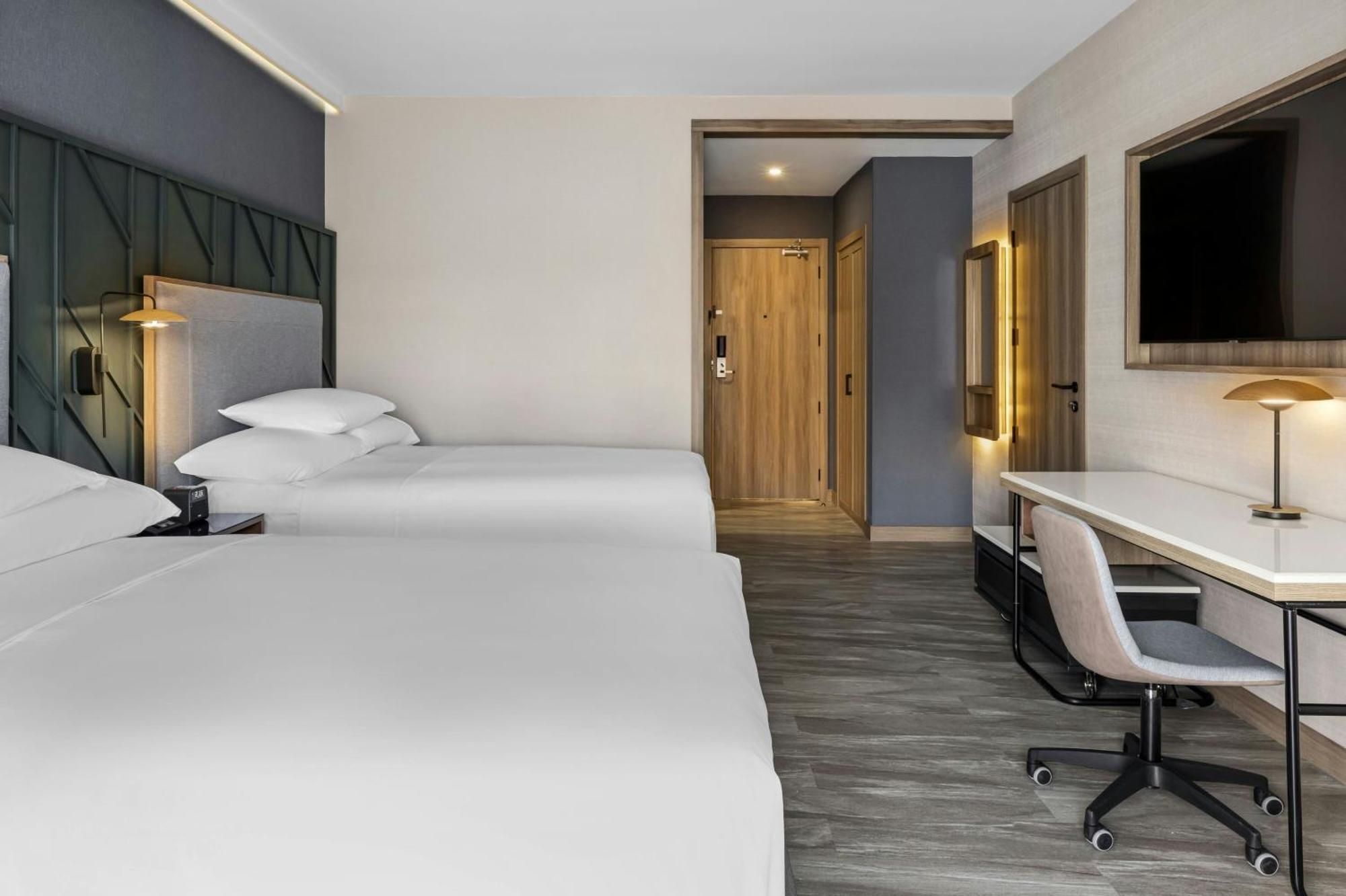 Courtyard By Marriott Escazu Hotel