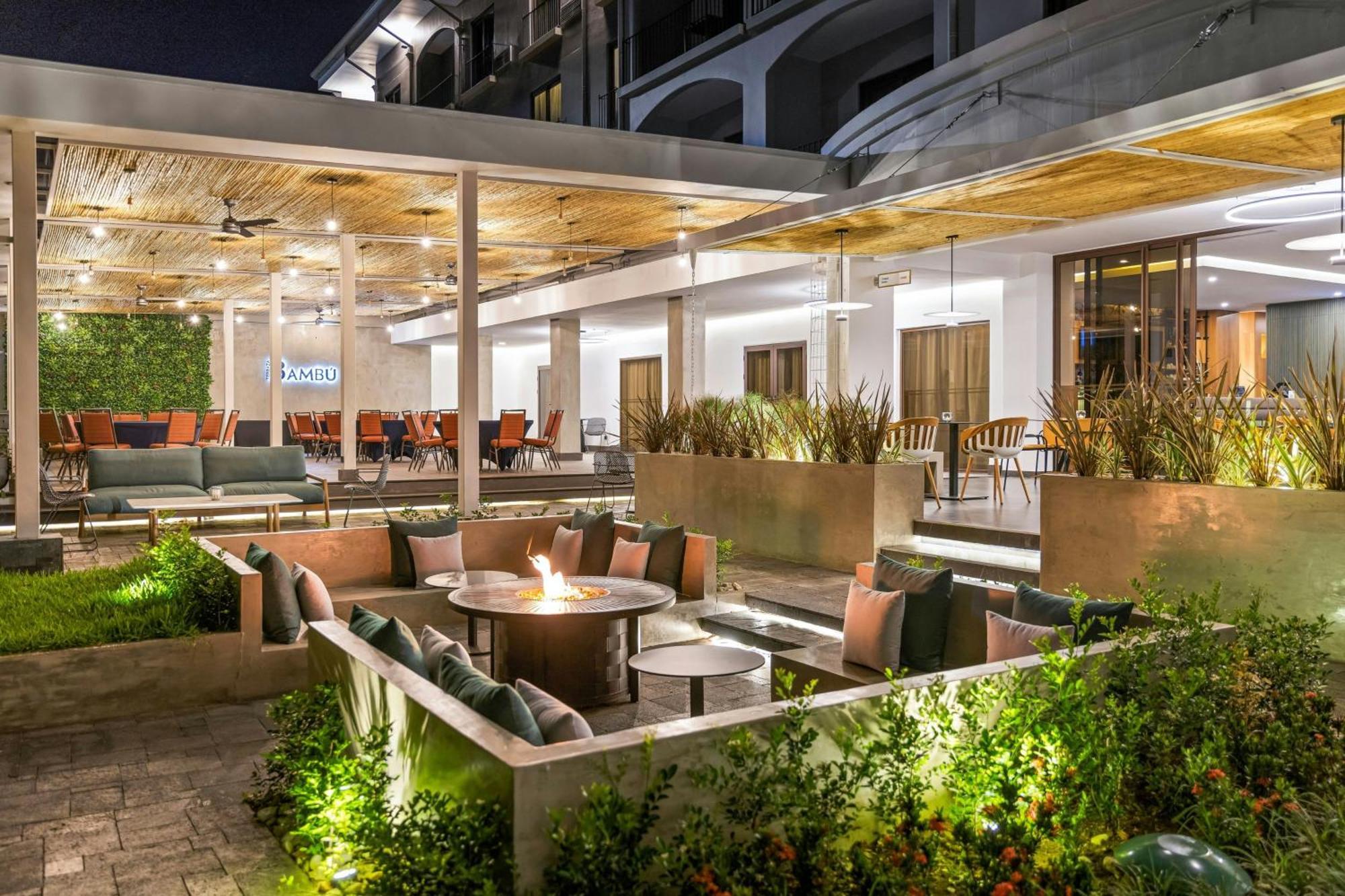 Hotel Courtyard By Marriott 4*