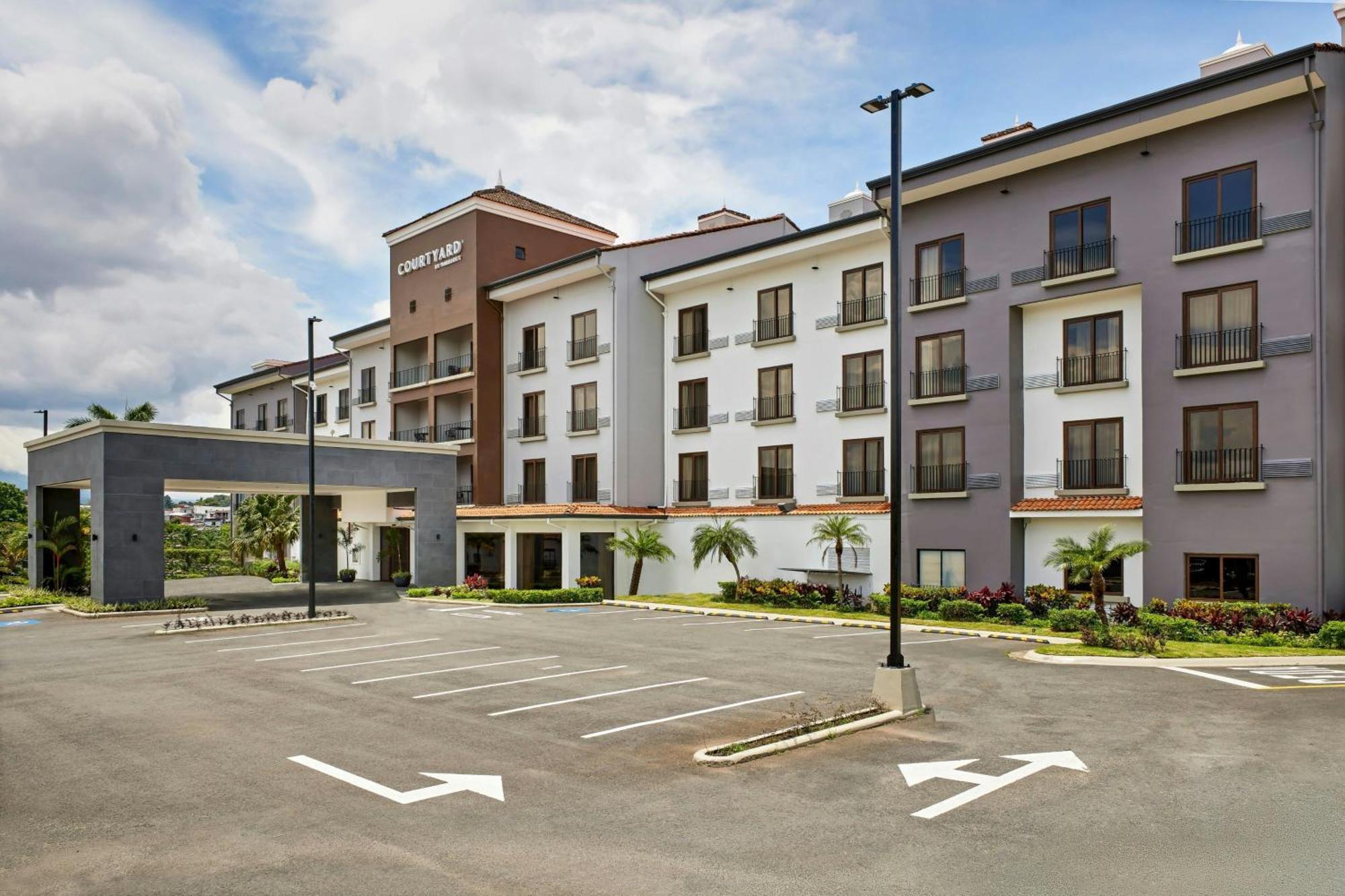 Hotel Courtyard By Marriott Escazu San José