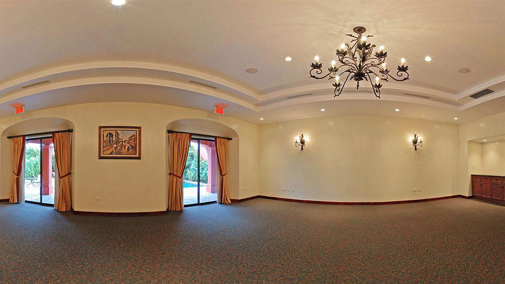 Hotel Courtyard By Marriott 4*