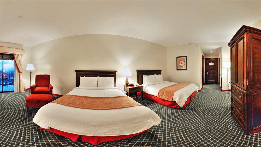 Hotel Courtyard By Marriott